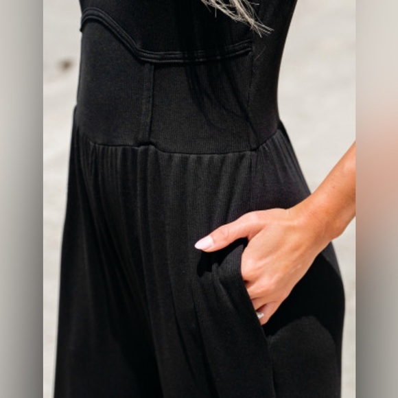 Theo corset style jumpsuit - Picture 4 of 9